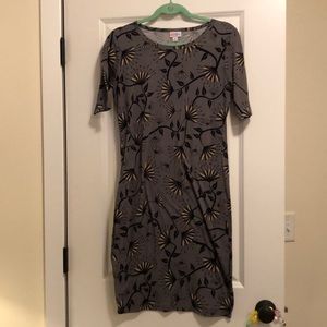 LuLaRoe Gray Julia with black/cream flowers